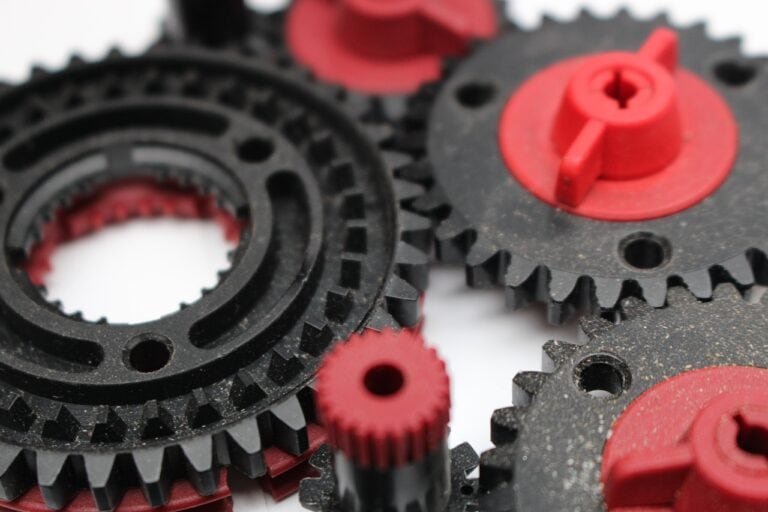Cogs Engines Machinery Circle  - One-Small-Step / Pixabay